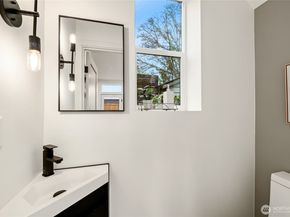 3448 37th Avenue SW, Seattle WA 98126