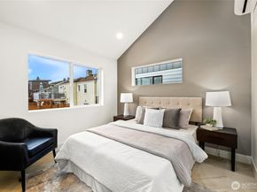 3448 37th Avenue SW, Seattle WA 98126