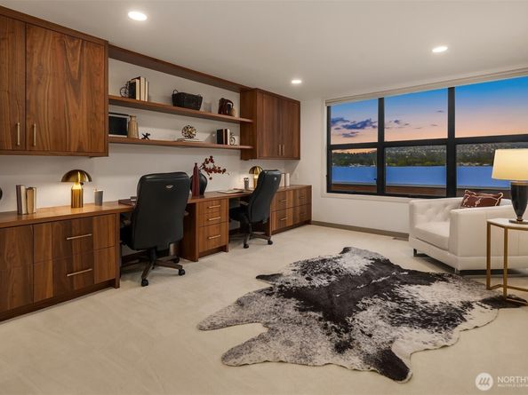3840 E Mercer Way, Mercer Island WA 98040