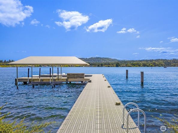 3840 E Mercer Way, Mercer Island WA 98040