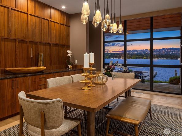 3840 E Mercer Way, Mercer Island WA 98040