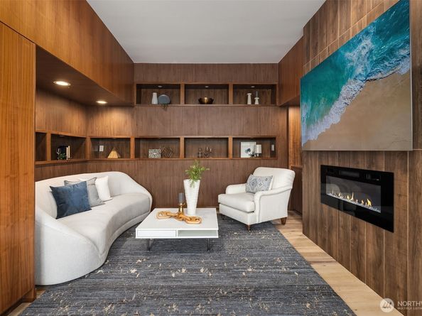 3840 E Mercer Way, Mercer Island WA 98040