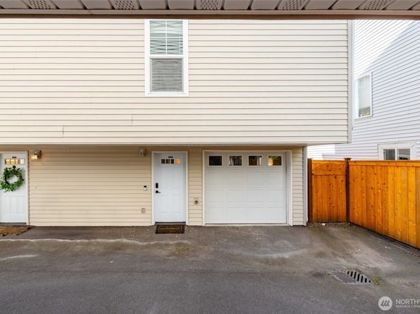 10303 N Evanston Avenue, Seattle WA 98133
