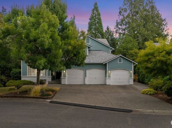 9306 138th Court NE, Redmond WA 98052