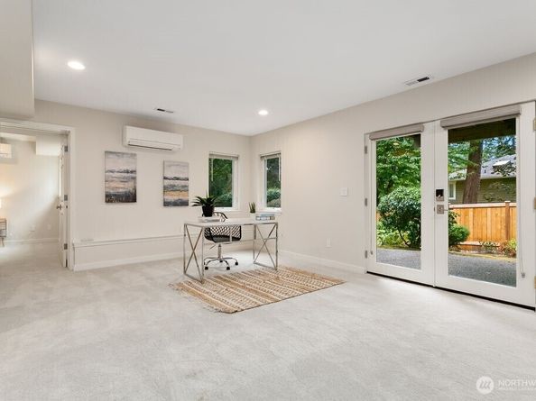 9306 138th Court NE, Redmond WA 98052