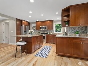 9306 138th Court NE, Redmond WA 98052