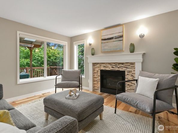 9306 138th Court NE, Redmond WA 98052
