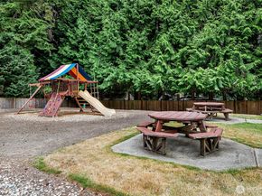 17121 3rd Place W, Bothell WA 98012