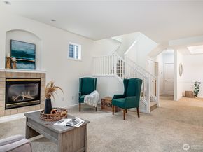 17121 3rd Place W, Bothell WA 98012