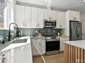 7524 31st Avenue NE, Seattle WA 98115