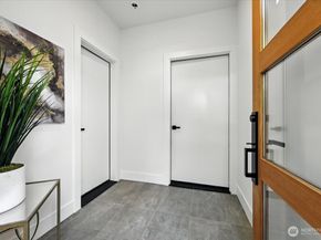 7524 31st Avenue NE, Seattle WA 98115