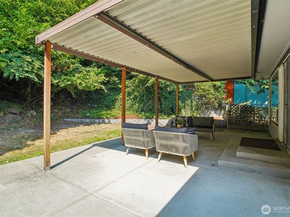 17841 4th Avenue NW, Shoreline WA 98177