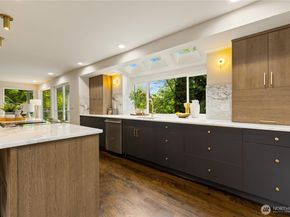 18510 NE 15th Place, Bellevue WA 98008