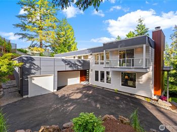 18510 NE 15th Place