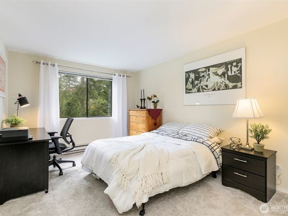 710 N 160TH Street B204, Shoreline WA 98133