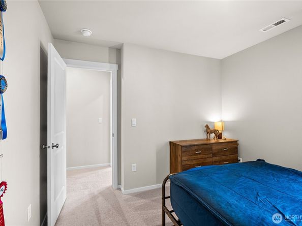 1081 SW Pendleton Way, Port Orchard WA 98367