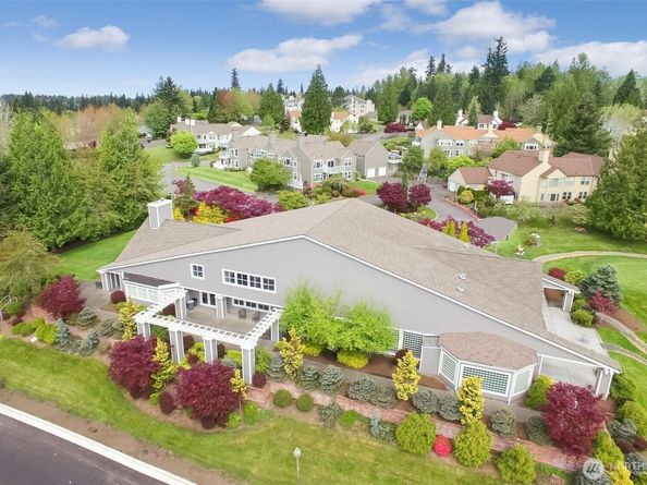22014 SE 40th Lane 2130, Issaquah WA 98029