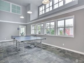 22014 SE 40th Lane 2130, Issaquah WA 98029