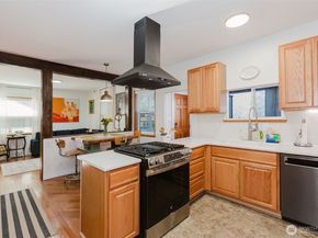 1547 Park, Bremerton WA 98337