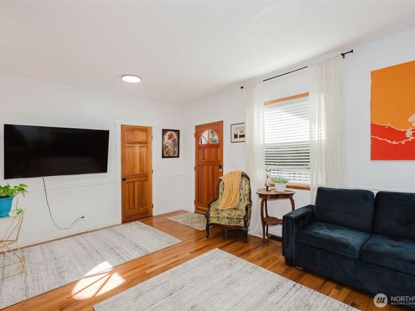 1547 Park, Bremerton WA 98337