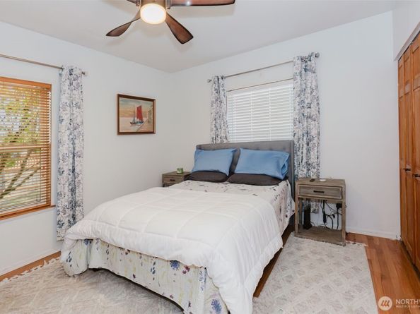 1547 Park, Bremerton WA 98337