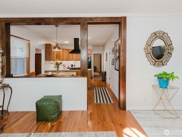 1547 Park, Bremerton WA 98337