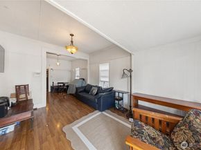 2018 Rockefeller Avenue, Everett WA 98201