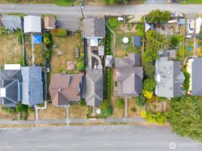 2018 Rockefeller Avenue, Everett WA 98201