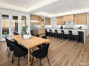 10410 NE 142nd Street, Kirkland WA 98034