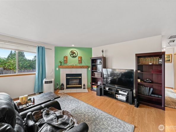 1708 88th Drive SE, Lake Stevens WA 98258