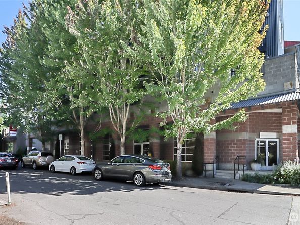 600 N 85th Street 306, Seattle WA 98103