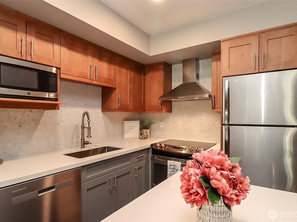600 N 85th Street 306, Seattle WA 98103