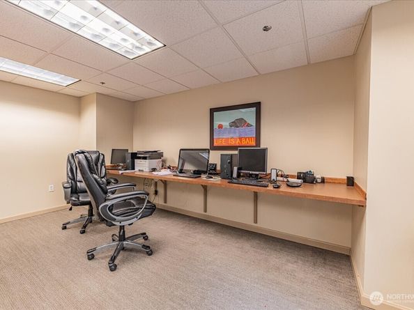 2600 2nd 308, Seattle WA 98121