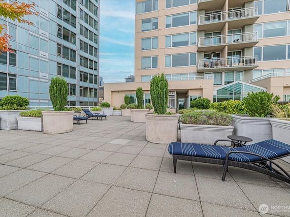 2600 2nd 308, Seattle WA 98121