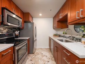2600 2nd 308, Seattle WA 98121