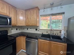 901 94th Street SE, Everett WA 98208
