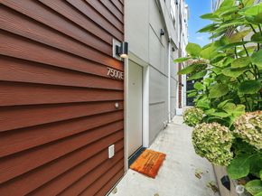 7500 15th Avenue NW E, Seattle WA 98117