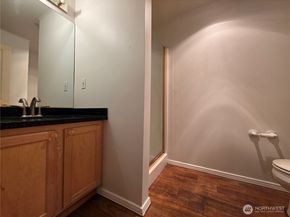 3990 129 Place SE C106, Bellevue WA 98006