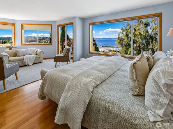 7200 34th Avenue NW, Seattle WA 98117