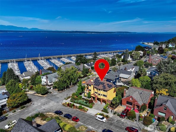 7200 34th Avenue NW, Seattle WA 98117