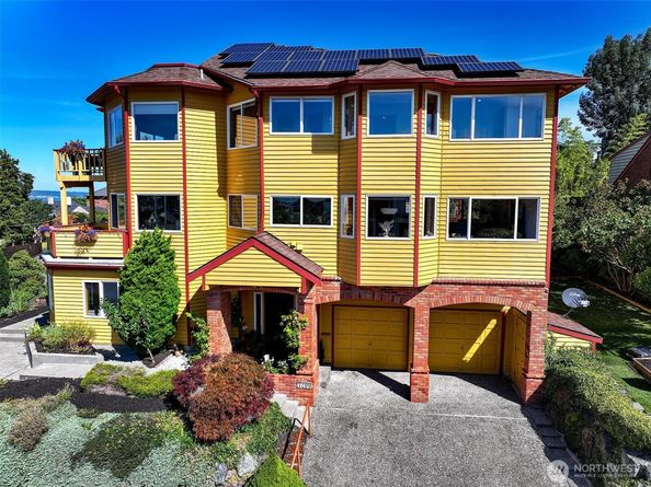 7200 34th Avenue NW, Seattle WA 98117