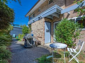 4707 50th Avenue S, Seattle WA 98118