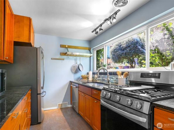 4707 50th Avenue S, Seattle WA 98118