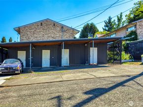4707 50th Avenue S, Seattle WA 98118