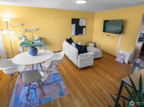 4707 50th Avenue S, Seattle WA 98118