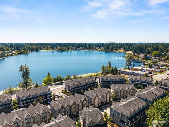 1912 113th Place SE, Everett WA 98208
