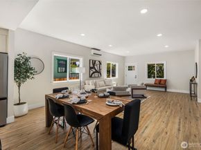 8226 Meridian Avenue N, Seattle WA 98103