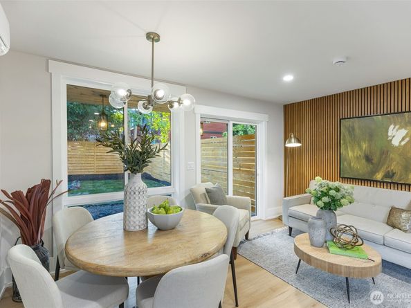 9031 4th Avenue NW A, Seattle WA 98117