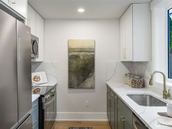 9031 4th Avenue NW A, Seattle WA 98117