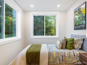 9031 4th Avenue NW A, Seattle WA 98117